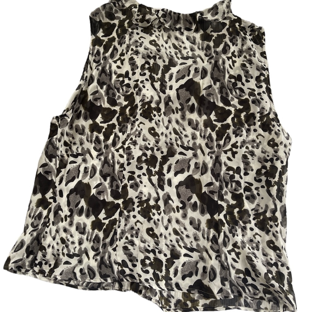 NEW Design Loft Sheer Leopard Print Ruffle Top - Picture 6 of 6